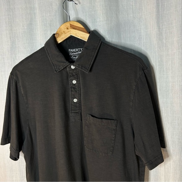 Faherty Sunwashed Tshirt Polo in Washed Black large - Picture 5 of 10